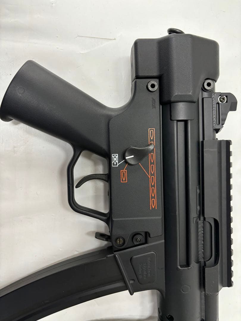 東京マルイ MP5K kal.9mm 電動ガン