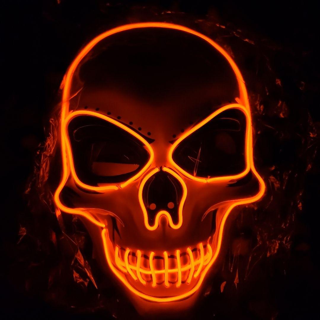 【LED】スカルマスク！全8種類 ボタンを押すだけで３段階に発光致します！