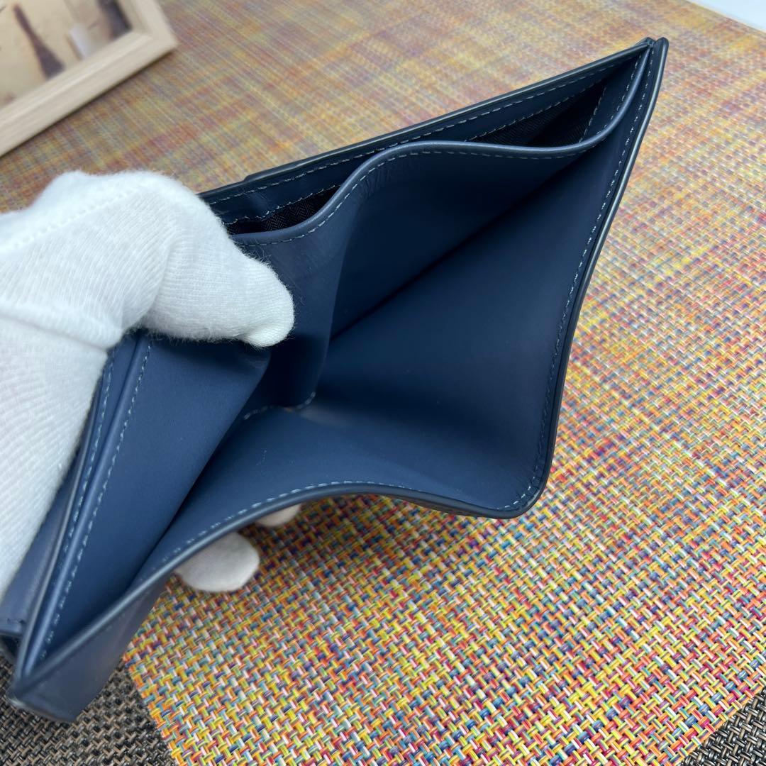 ✨極美品✨ LOEWE ロエベ バイフォールド　ウォレット　サテンカーフ