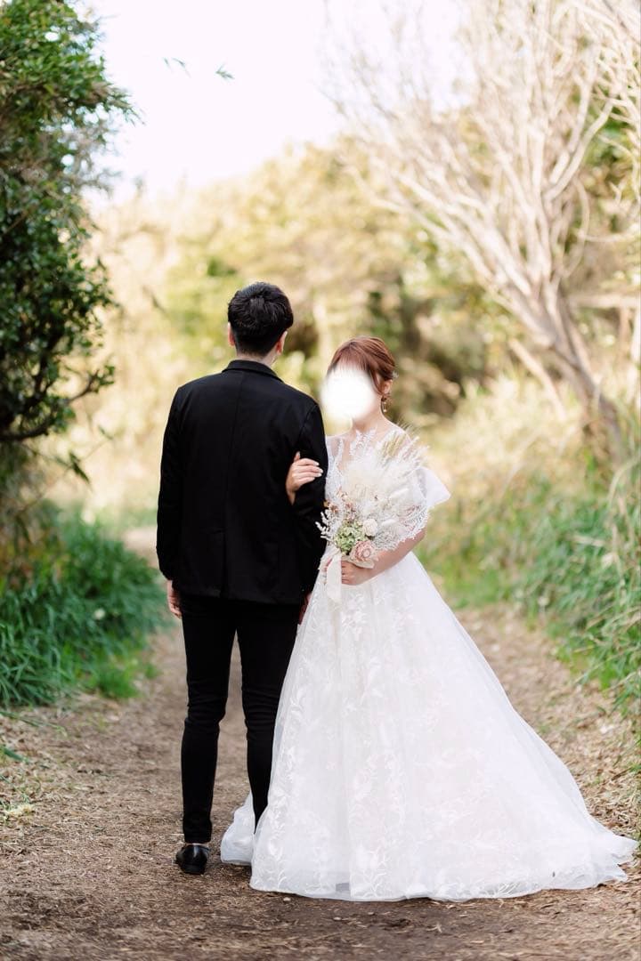 ウエディングドレス　Aライン