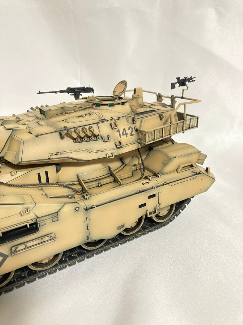 UCHG 1/35 地球連邦軍61式戦車5型 塗装済完成品 復讐のレクイエム