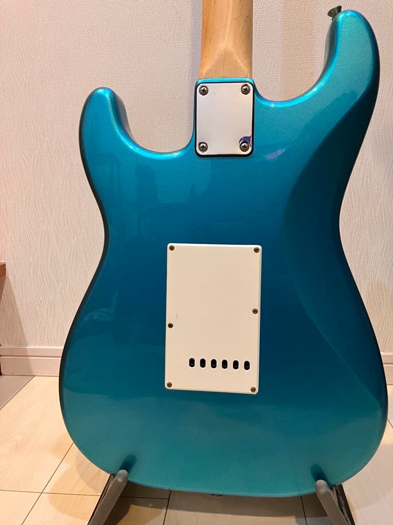 Bacchus（旧ロゴ） BST-250R エレキギター