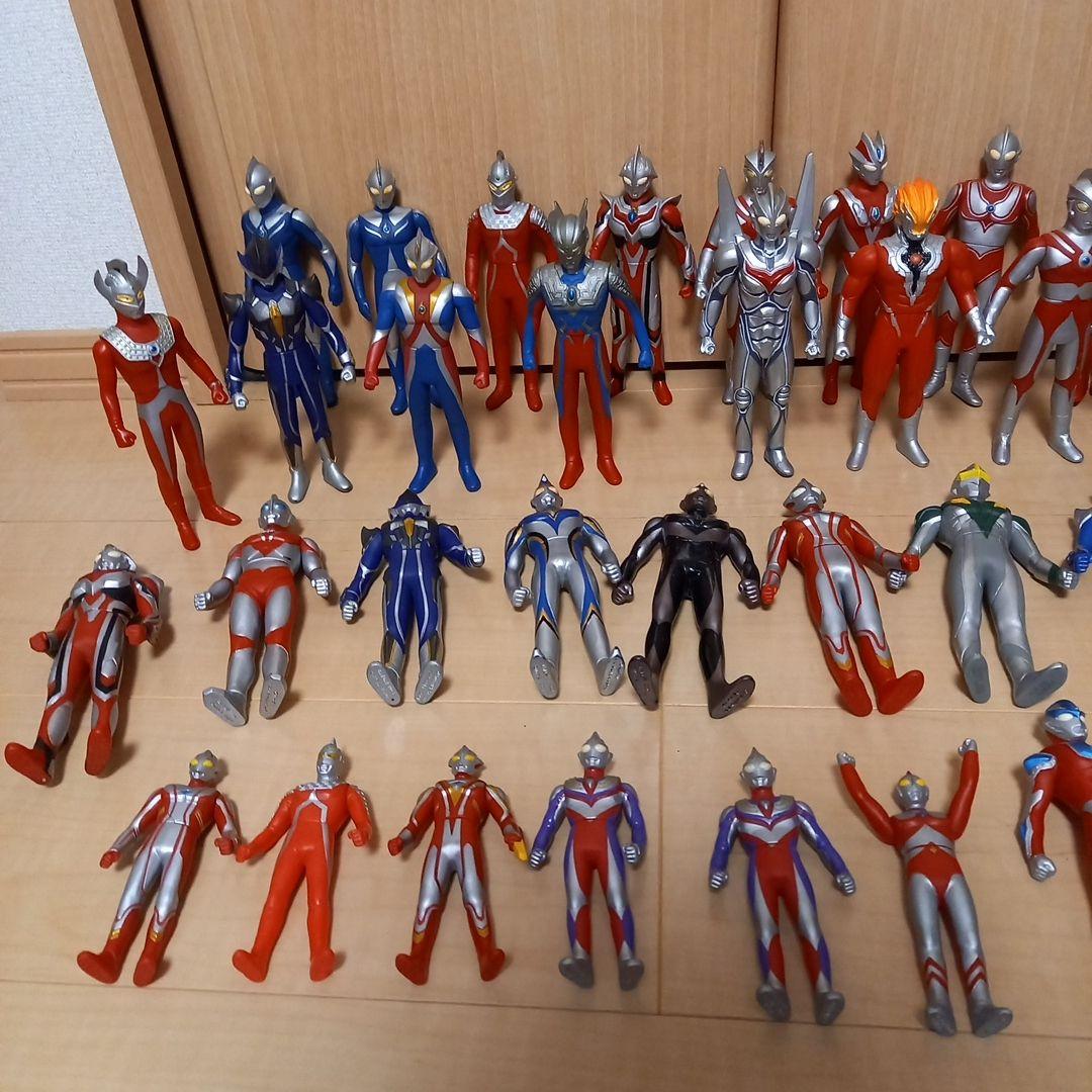 ウルトラマン ウルトラ怪獣500シリーズ まとめ売り42体！ ソフビ
