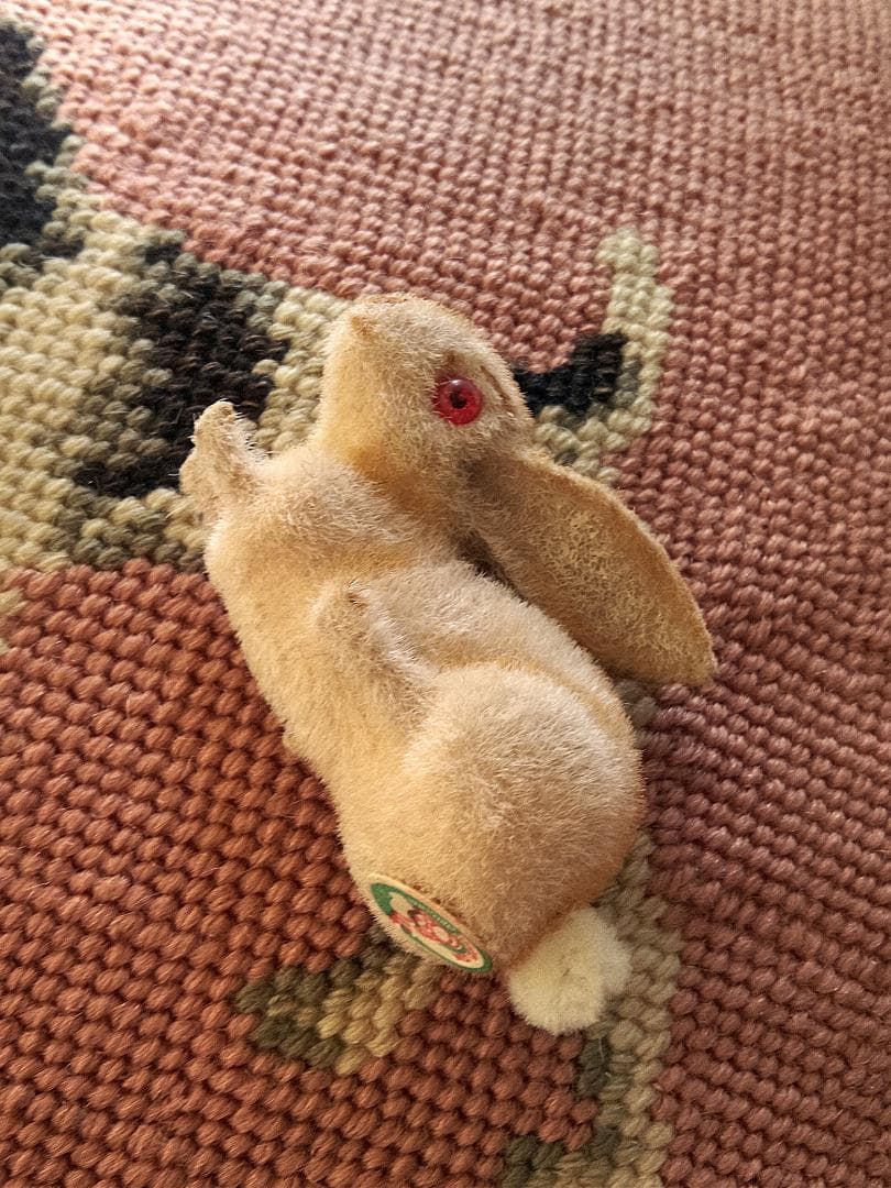 赤い眼の子うさぎ 旧西ドイツ ヴィンテージ ミニチュア ワグナー