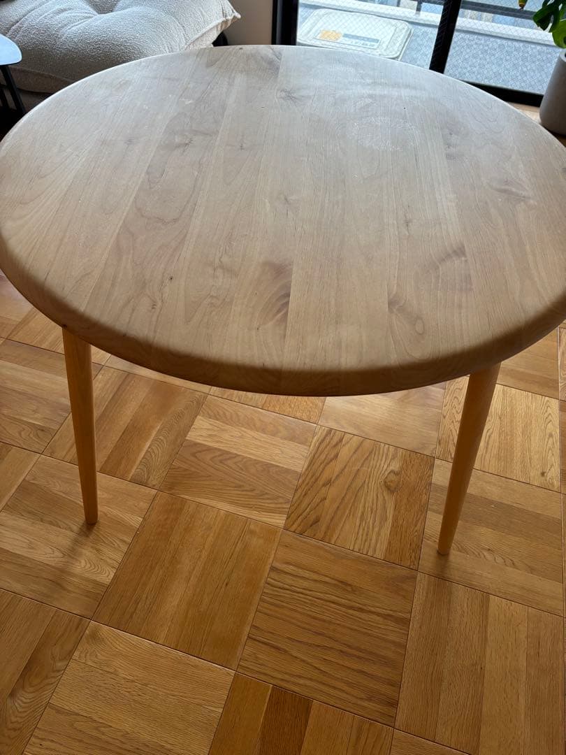 ダイニングテーブル MOMO NATURAL MOCHA 950 TABLE ALDER