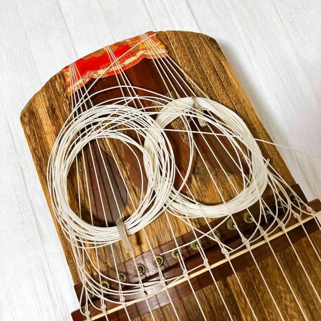 亊 琴 13弦 角巻 すだれ彫り 並甲 板目 和楽器 お琴