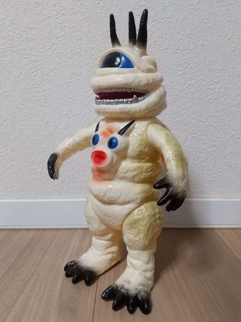 CCP マスダヤ 復刻 バクラー スペクトルマン 怪獣 ソフビ 宇宙猿人ゴリ