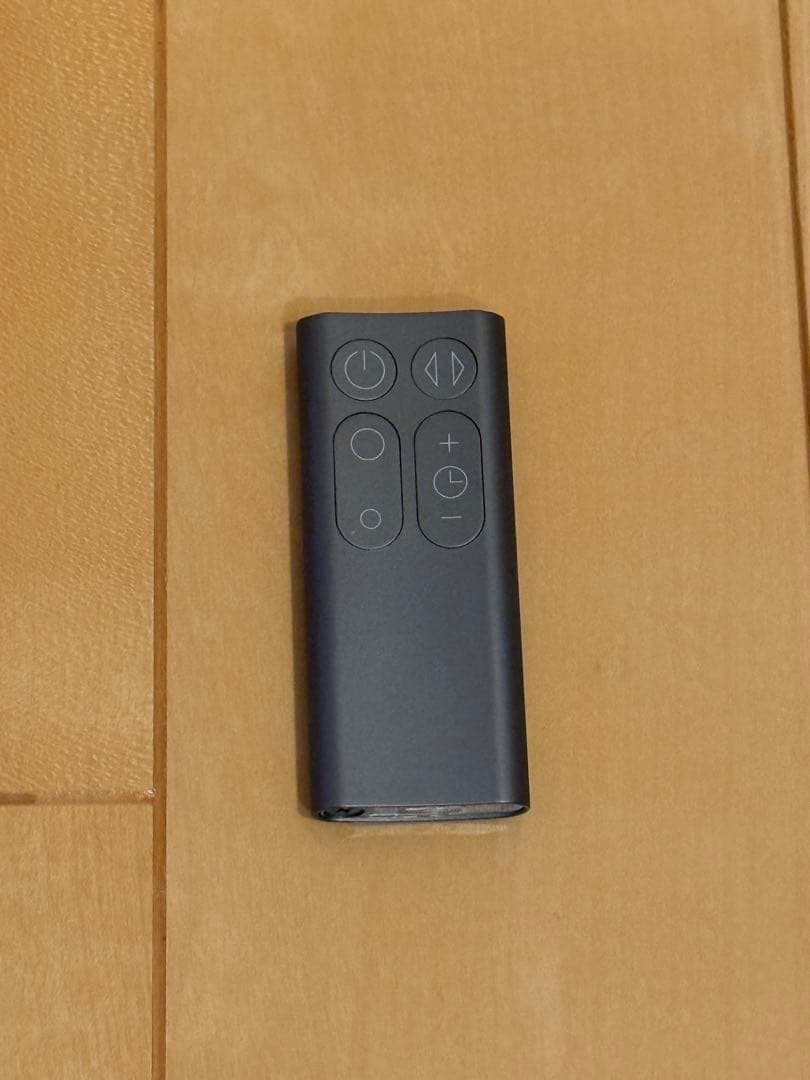 ダイソンDyson cool タワーファン 扇風機 AM07　2019年製