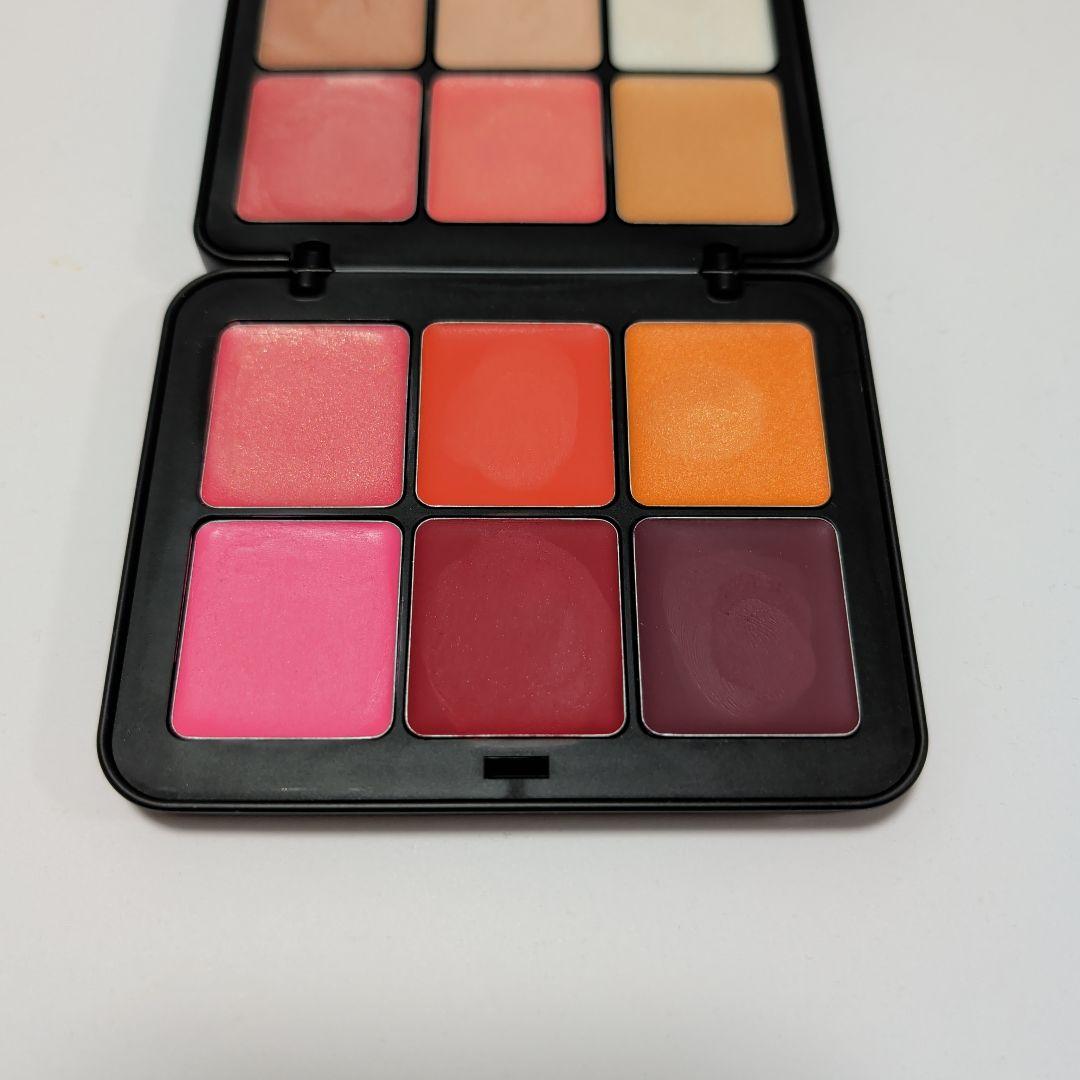 MAKE UP FOR EVER HDスキン ブラッシュ＆グロウパレット