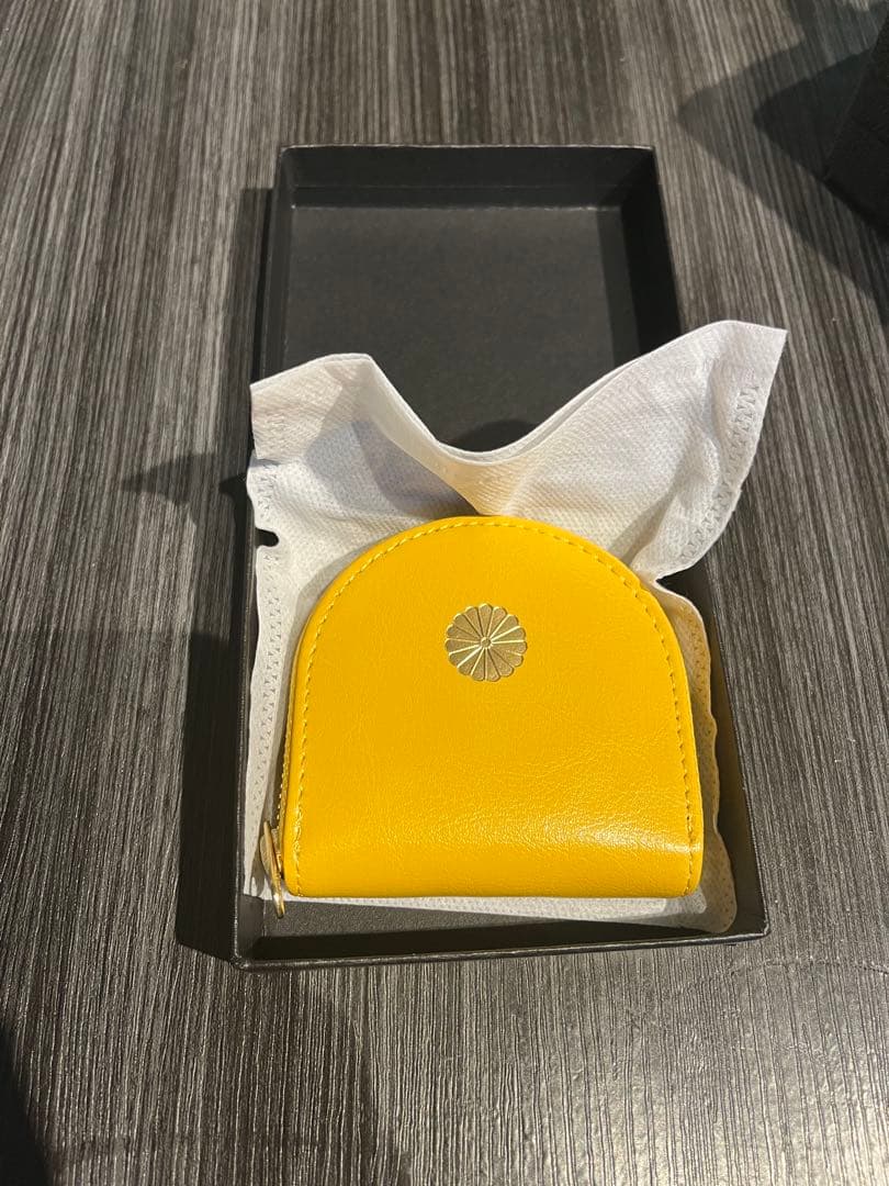 袋付き　皇居 黒馬蹄型小銭入 ケース 財布 黒 黄2色セット