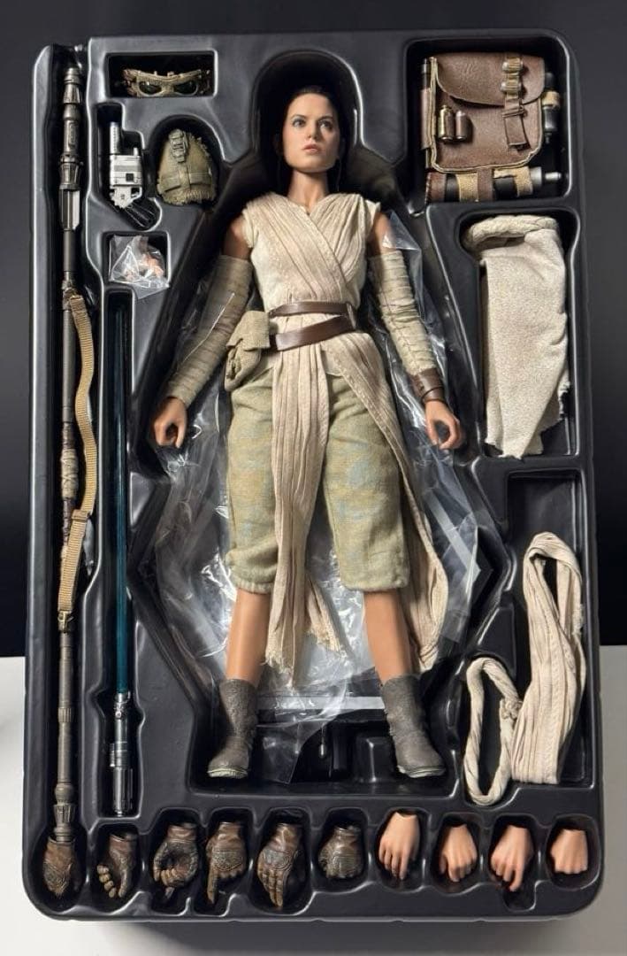 Hottoys Star Wars Rey ホットトイズ　レイ