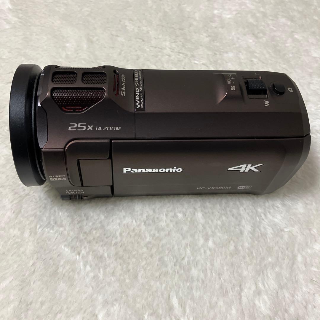 【極美品】箱有　Panasonicデジタル4Kビデオカメラ HC-VX980M