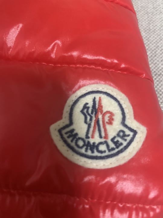 モンクレール MONCLER 犬服 ダウンジャケット レッド サイズ0 Moncler