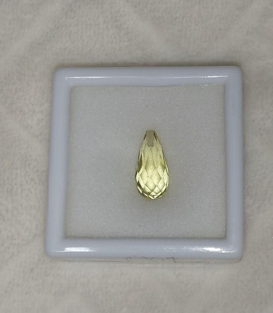 ルース レモンクォーツ（8.56ct）＆ハート形（5.5ct）菊池風磨公式写真