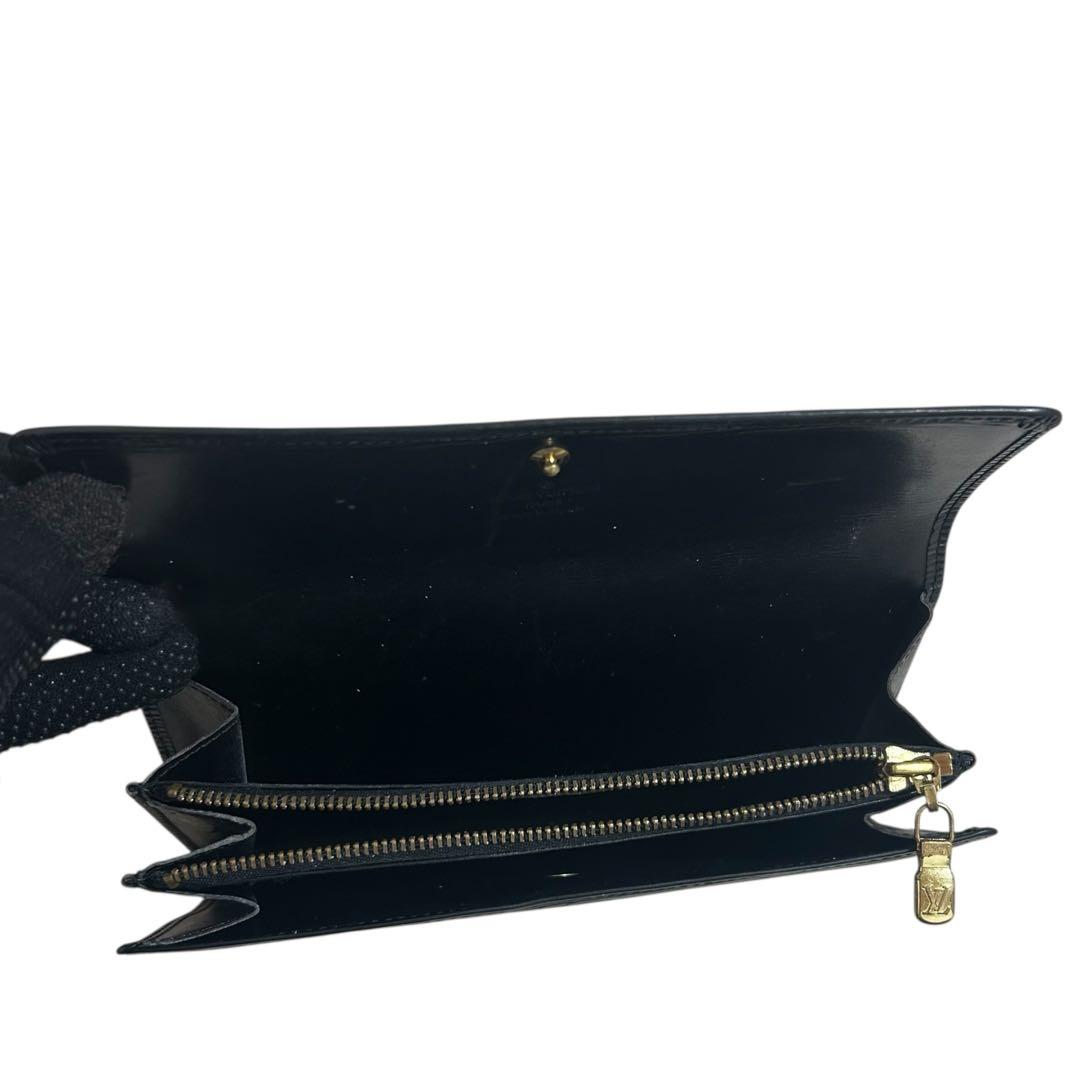 ルイヴィトン ポルトモネクレディ エピ 長財布 二つ折り財布 ブラック
