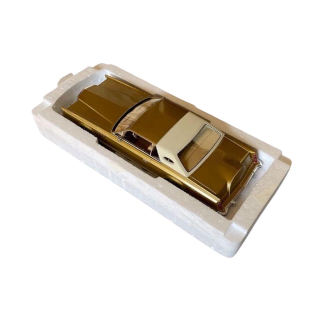 ミニカー BOS 1/18 1978 Lincoln Mk. V