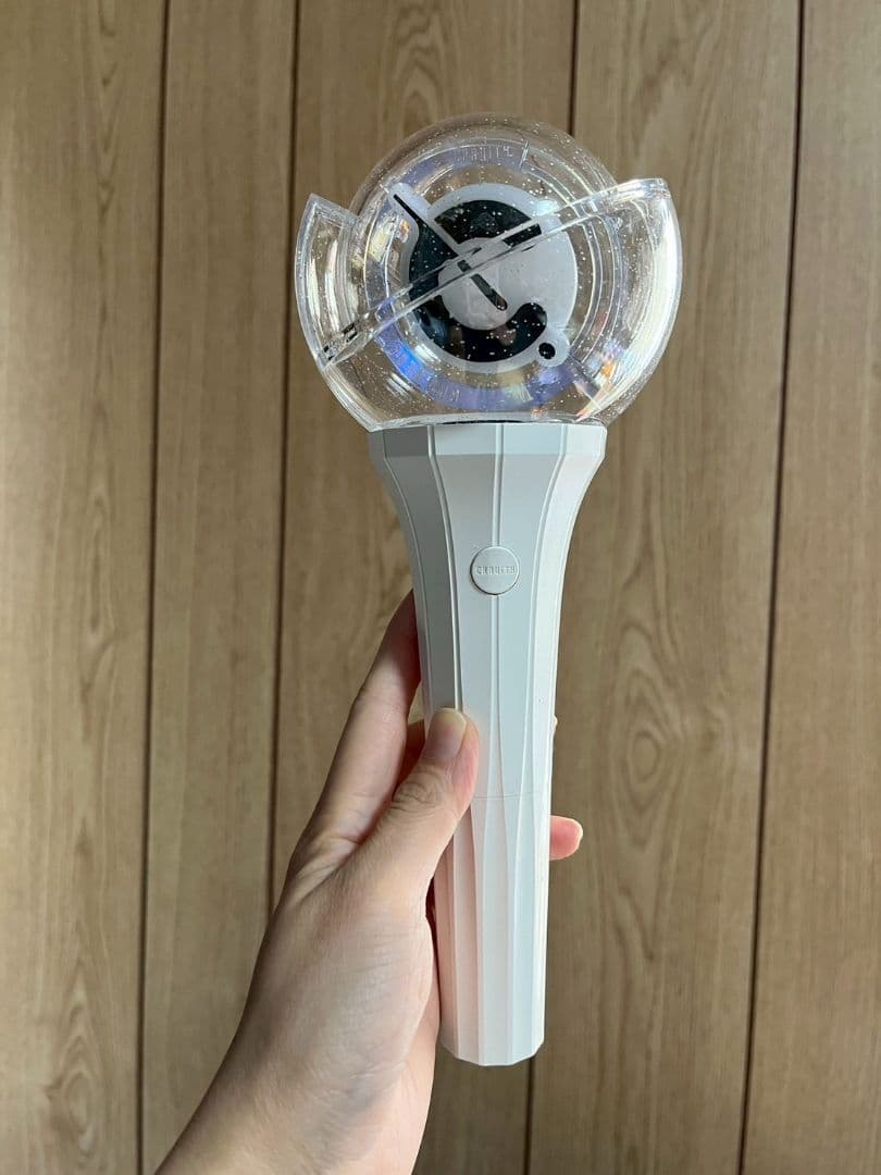 K―POP　ペンライトセット 8種類