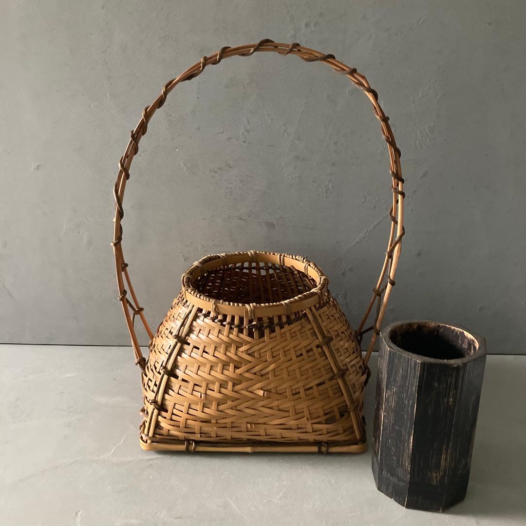 宗全籠 花入 手付置籠 花器 茶道具 宗全手付置籠花入 そうぜんてつきおきかごはないれ | 鶴田 純久の章 お話