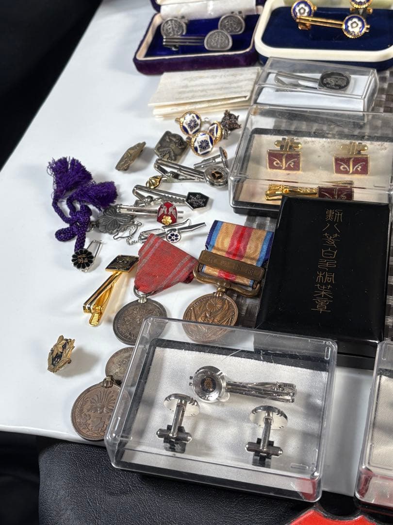 C056 メダル・バッジセット多数　勲章