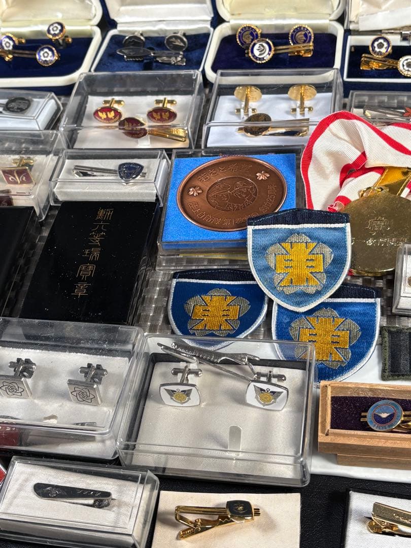 C056 メダル・バッジセット多数　勲章