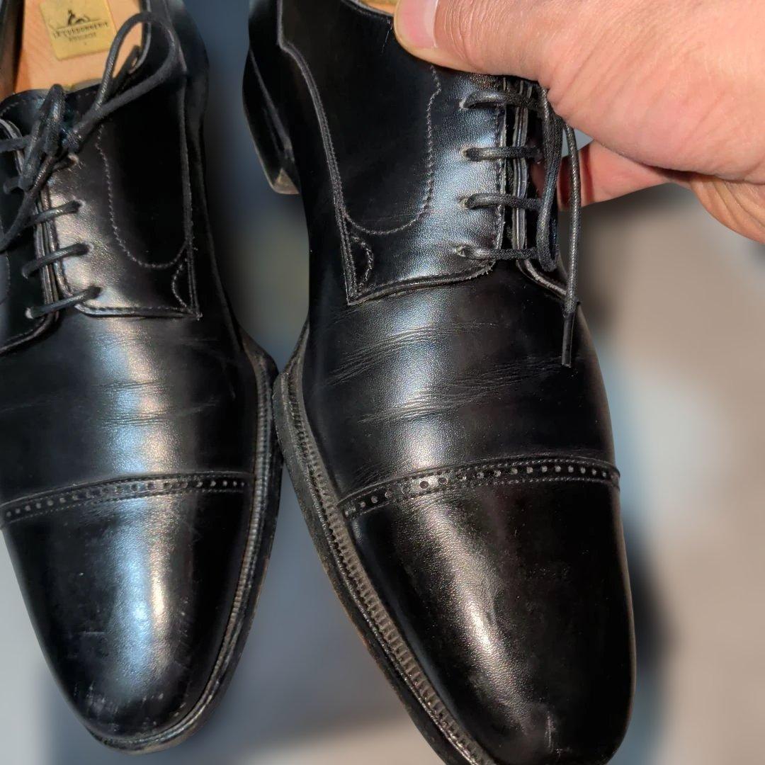 GUILD OF CRAFTS × クロケットジョーンズ Wネーム限定シューズ