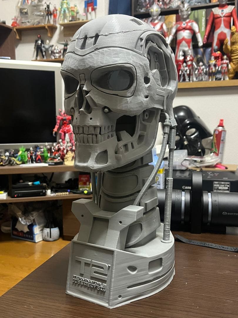 ユキえもん　現状品T-800 エンドスケルトン 等身大サイズヘッド