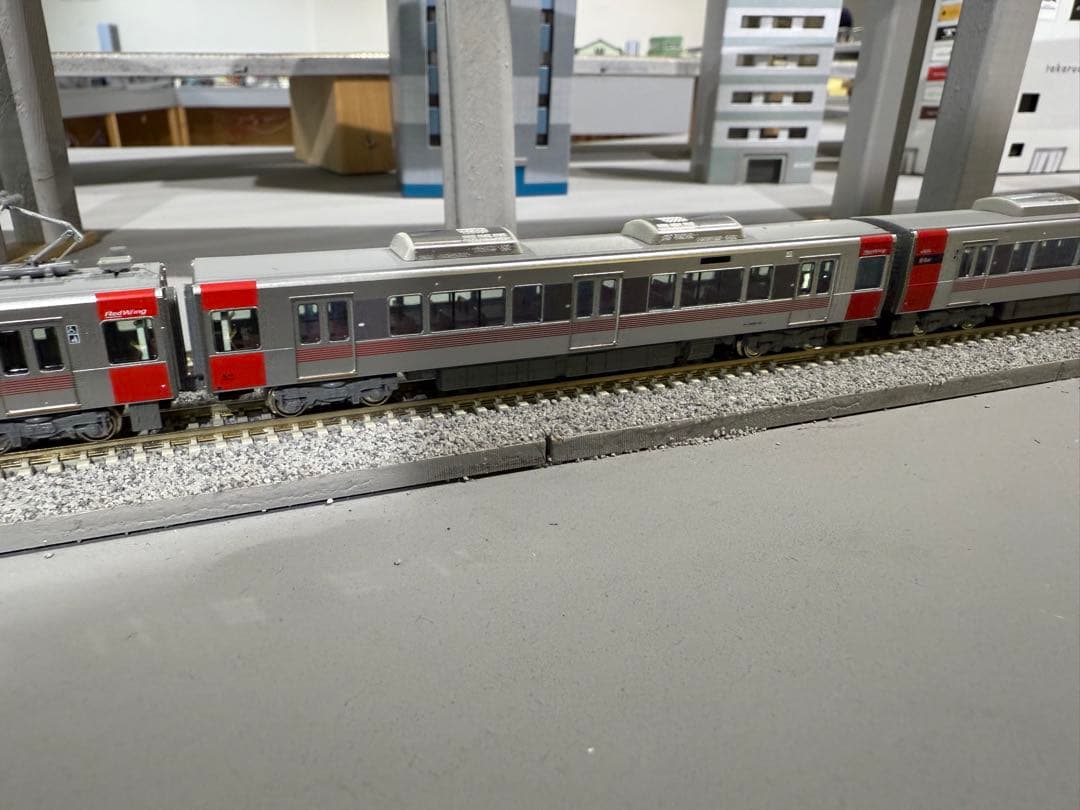 KATO 10-1629.1612 計8両セット　227系 \"Red Wing\"