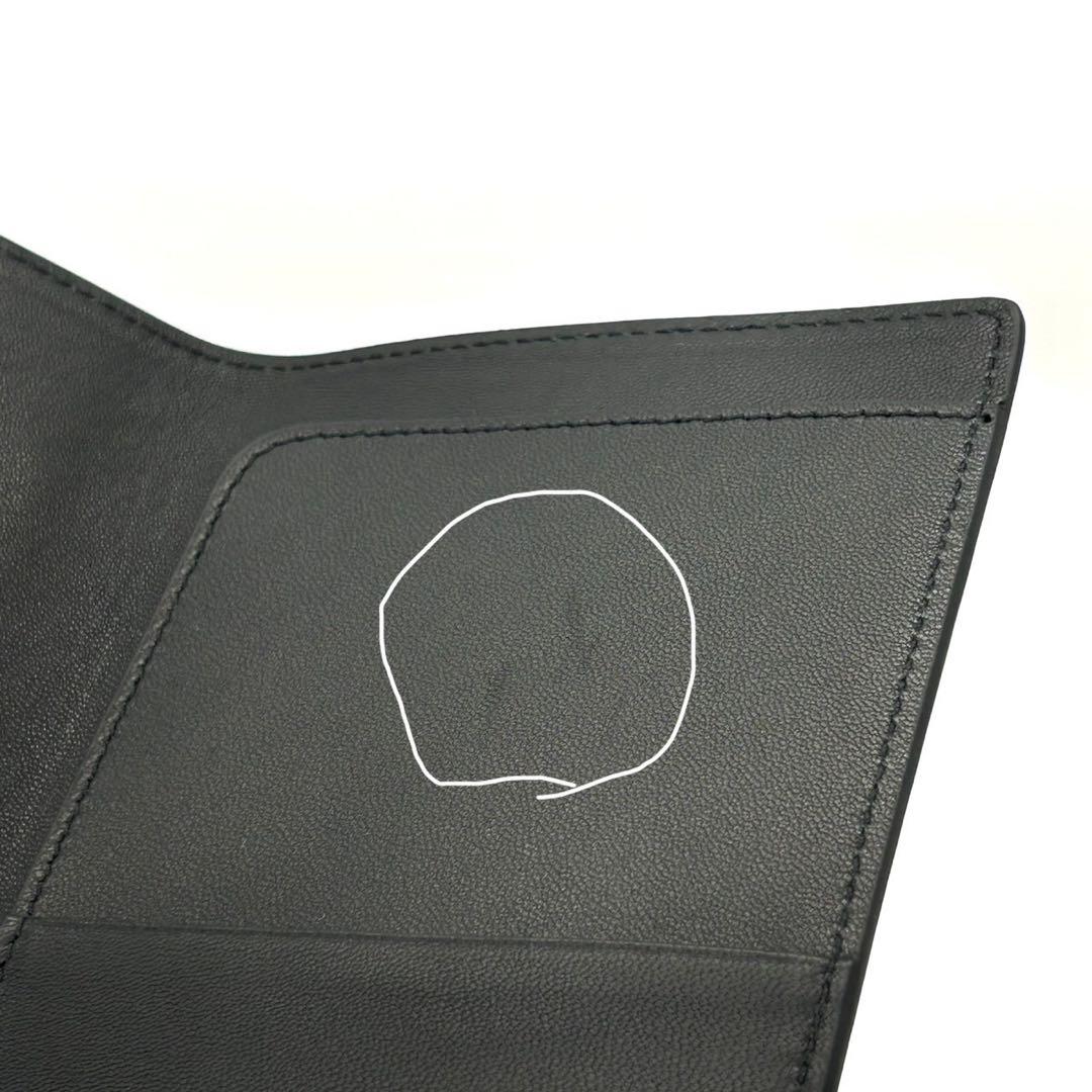 サルヴァトーレフェラガモ 二つ折り 手帳カバー ロゴ パスポートケース