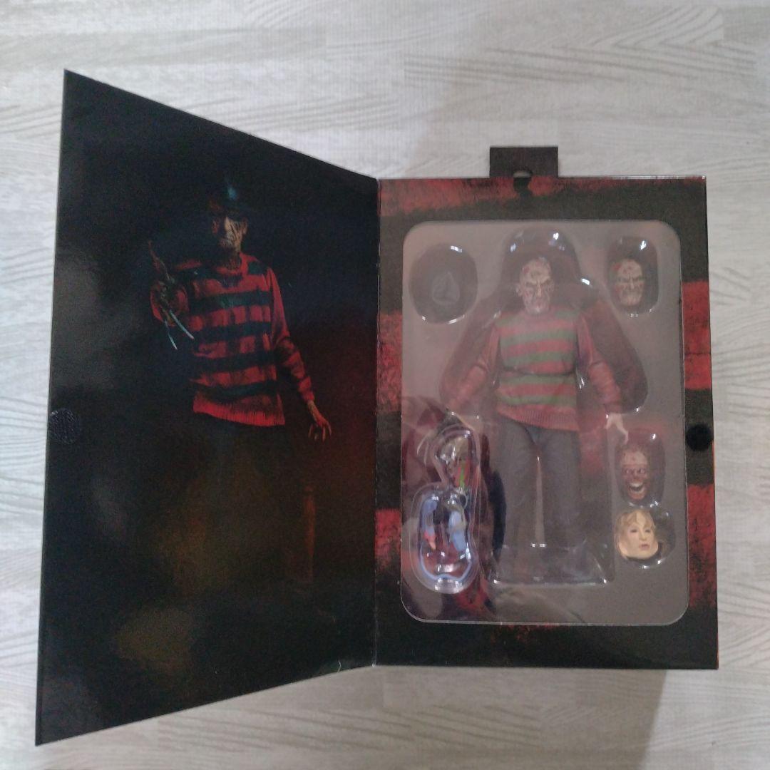 あつこ　Freddy Krueger エルム街の悪夢　アクションフィギュア