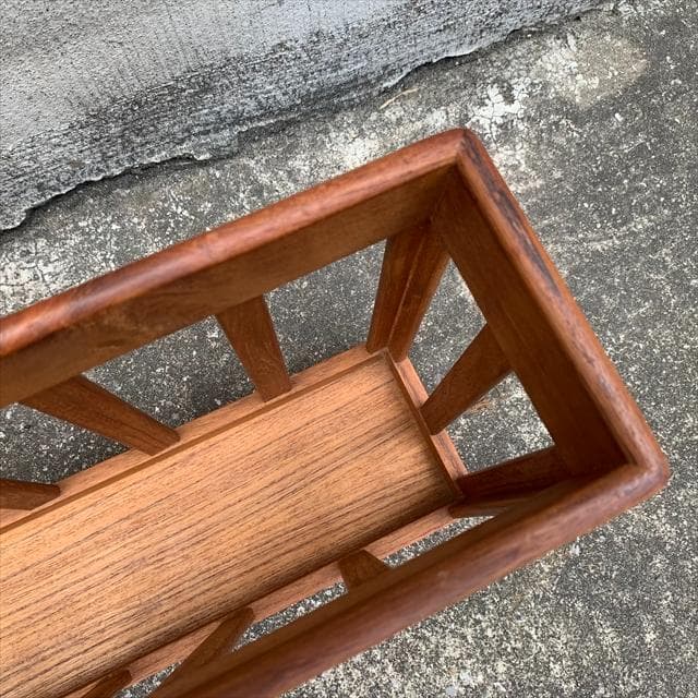 北欧デンマーク｜チーク材ウォールマガジンラック｜ヴィンテージ｜