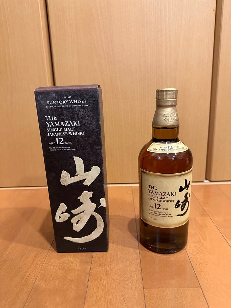 山崎 18年 700ml空瓶5 本＋空箱4箱 山崎 18年 山崎18年 空き瓶、空き箱