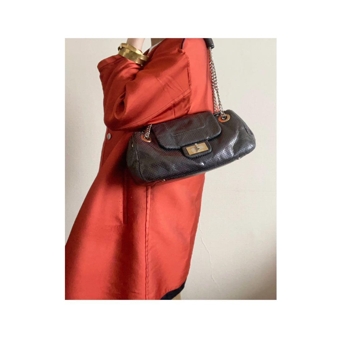 ルイス 様♡CHANEL パンチング　2.55 チェーンバッグ　マトラッセ
