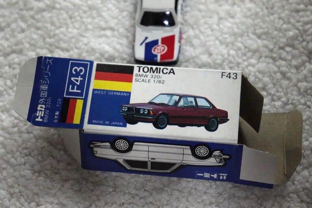 BMW 320i F43 トミカ　グループA フェア　日本製　青箱