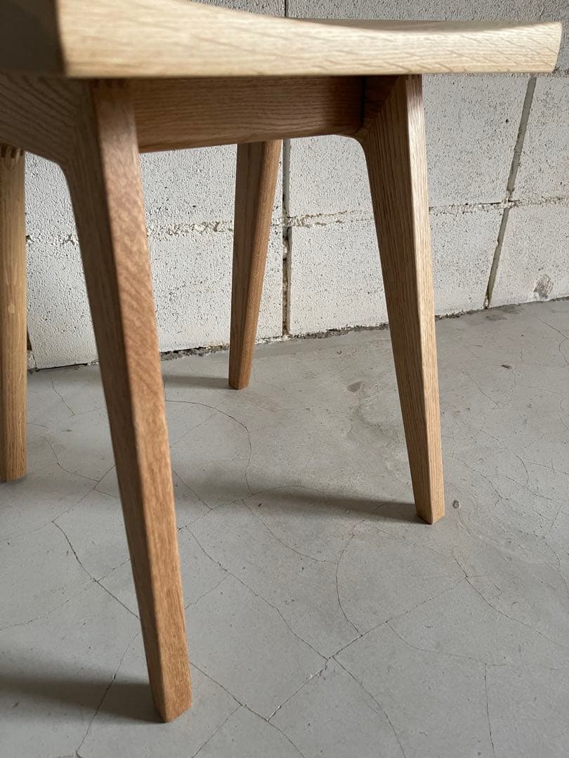 リフレッシュタイプチェア　ロータイプ　オーク無垢材　ウチダ　ナチュラル色