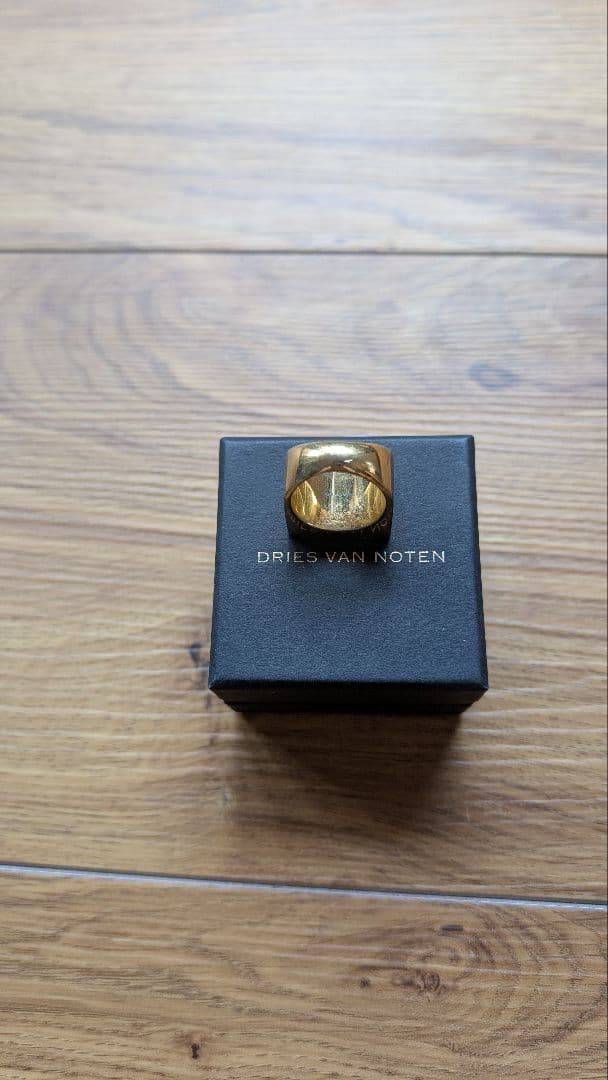 DRIES VAN NOTEN ゴールド スクエアリング