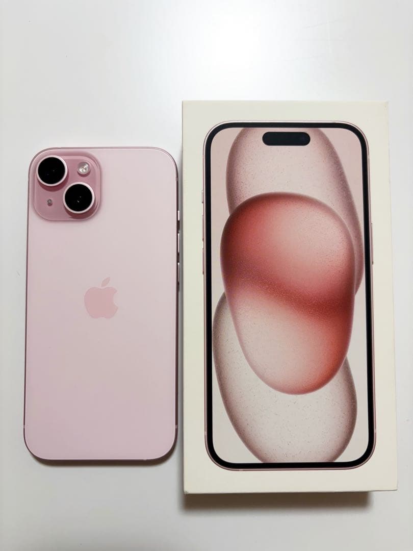 美品 Apple iPhone 15 ピンク 本体 箱、充電コード付き-新規会員登録で