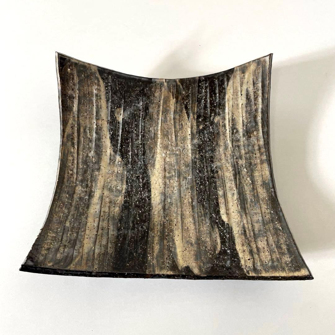 XG513 陶芸家・波多野善蔵・萩焼四方皿・萩焼・共箱・共布栞・刷毛目