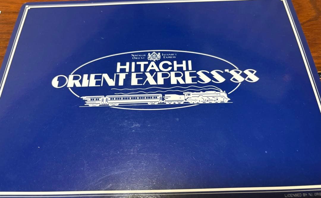 HITACHI ORIENT EXPRESS ガイドブックシール付き　＋　下敷き