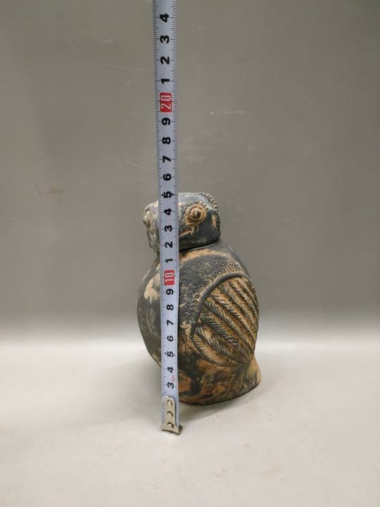 匿名配送❣️前漢 黒陶鴟鴞形壺 みみずく俑 陶芸 骨董品 美術