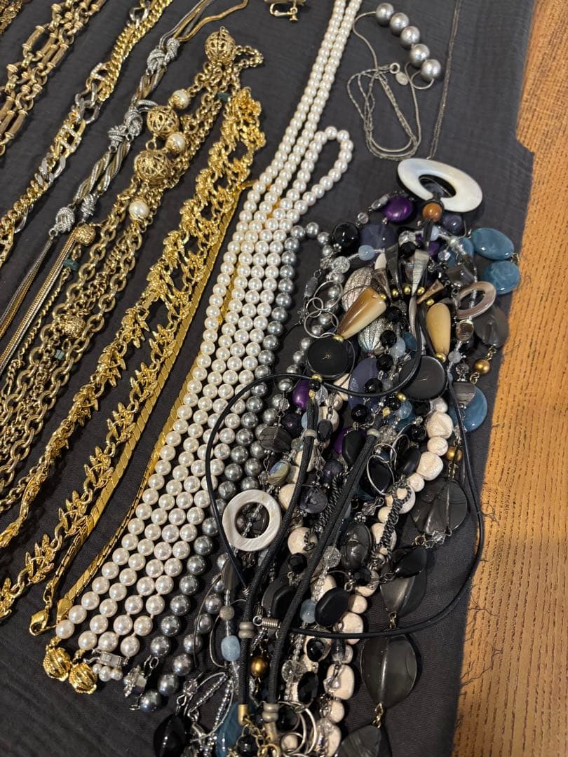 コスチュームジュエリー　まとめ売り