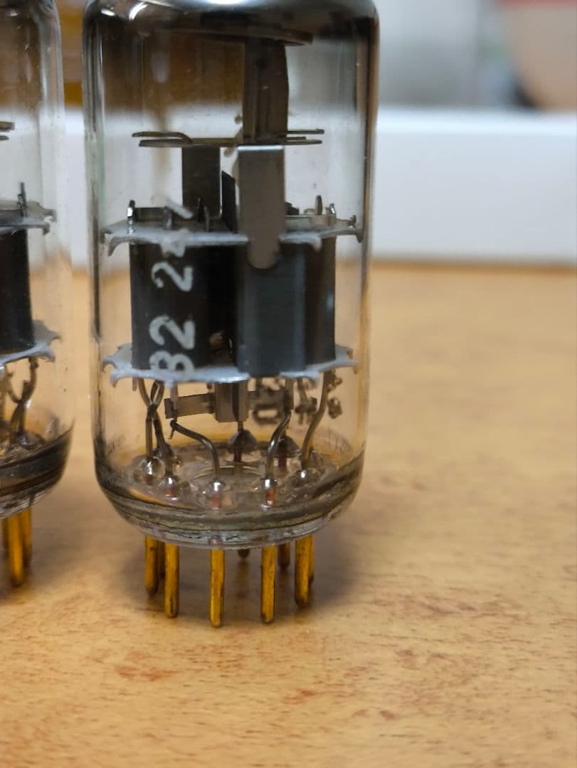 Siemens E88CC Grey Shields 真空管 2本セット1961 - メルカリ