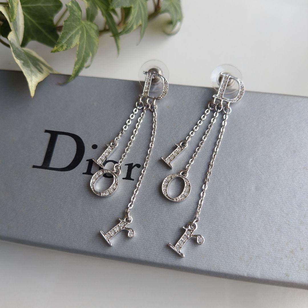 美品です！正規品Christian Dior シルバー ラインストーンピアス