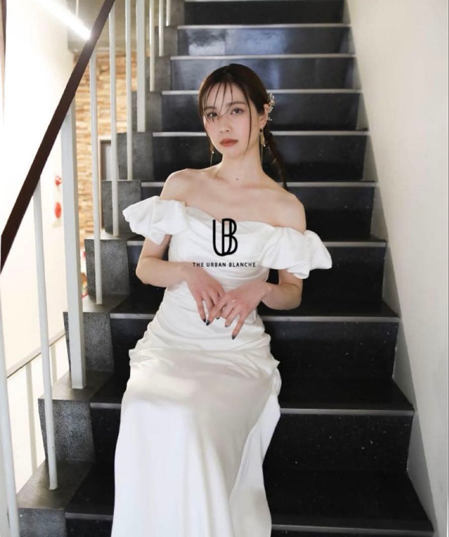 アーバンブランシュ　URBAN BLANCHE ウェディングドレス　wd95