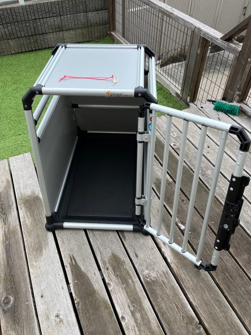 手渡し限定)アルミ製犬用ケージ 中型犬用 4Pets TUV認証