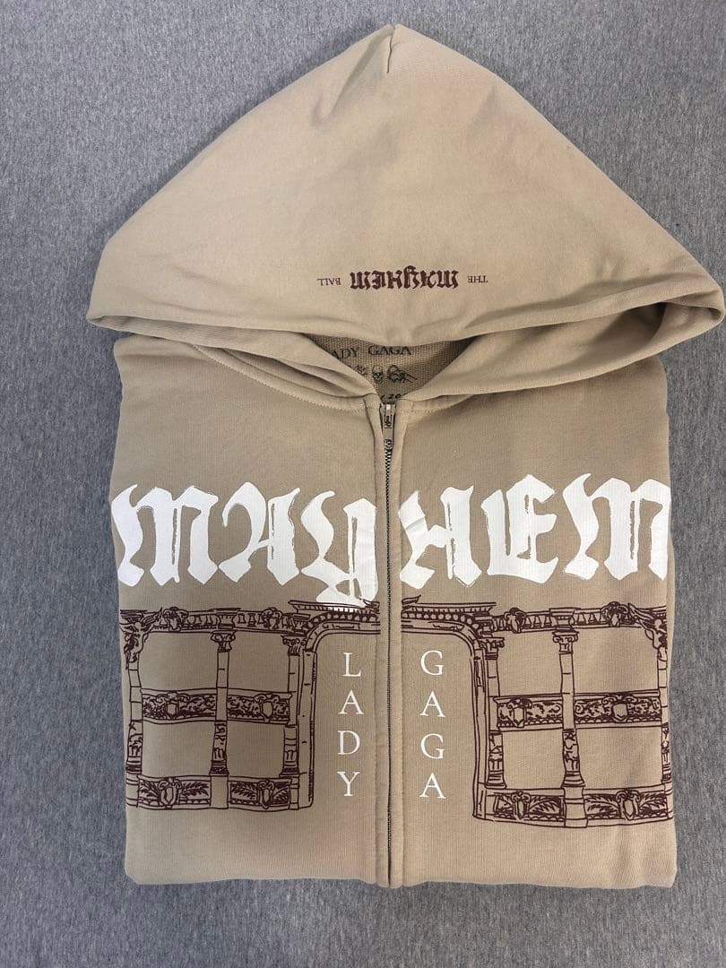 LADY GAGA OPERA HAUS ZIP HOODIE L - メルカリ