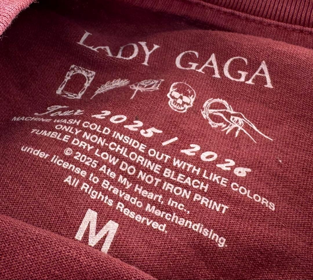 新品)レディーガガ VIPGOLD 最前列 Tシャツ M〜最安値〜 - メルカリ