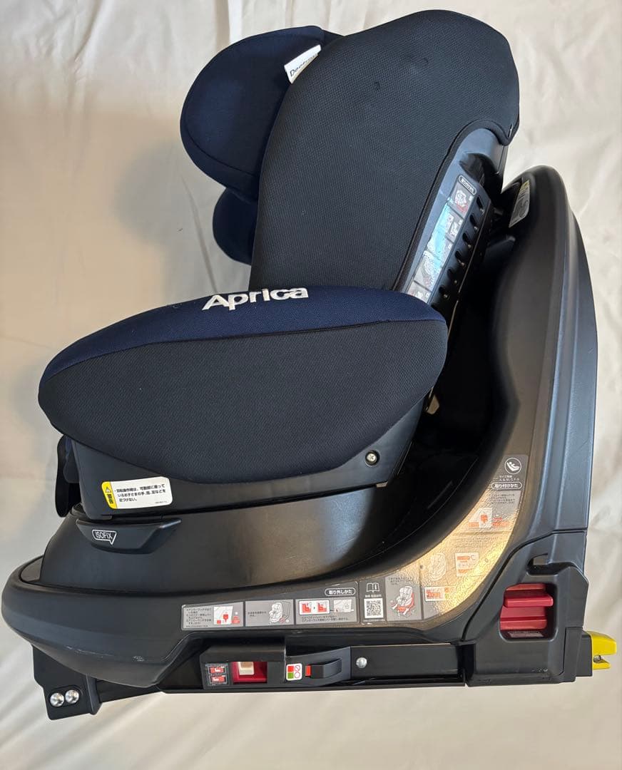 Aprica 回転式チャイルドシート ネイビー　ディアターンプラス
