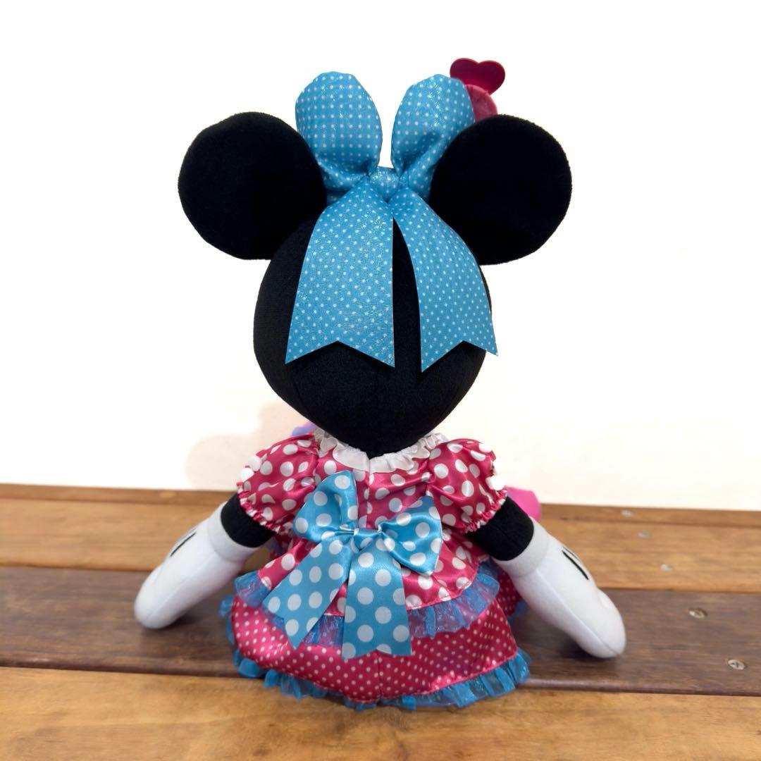 ミニー　ファンダーランド　ぬいぐるみ　パルパル