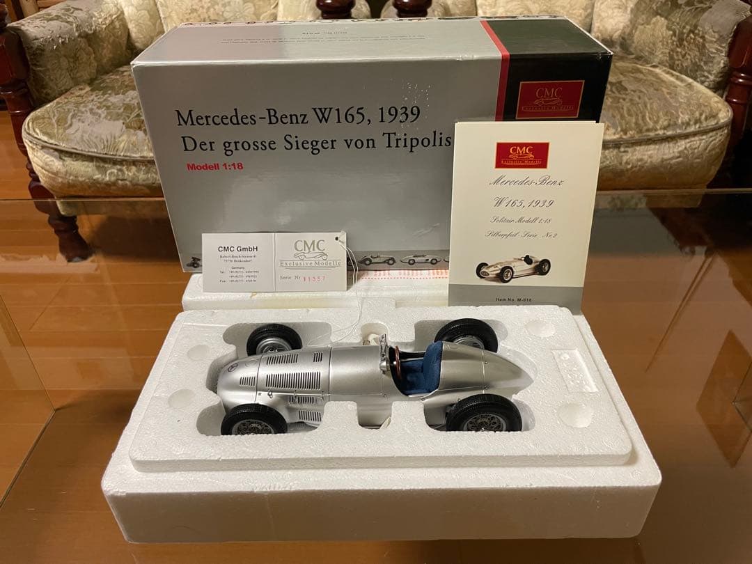 価格変更1/18 CMC メルセデス・ベンツW165 1939年 未展示品