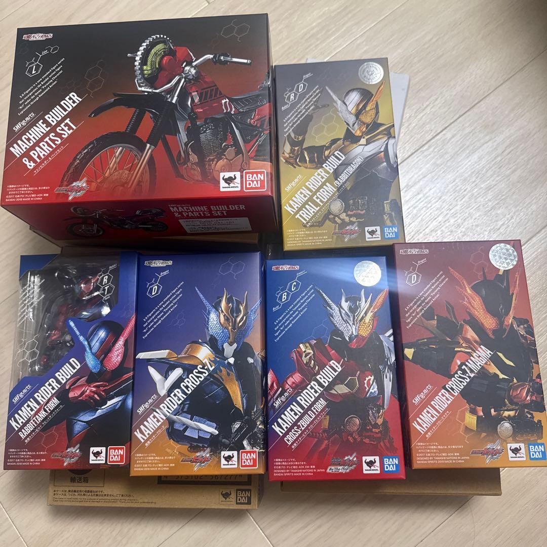 最終値下げ！仮面ライダービルド フィギュアーツセット S.H.フィギュアーツ 仮面ライダービルド セット販売 フィギュアーツ